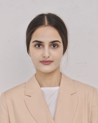 Dr. Sara Kaur Hundal - Best Dentist in Amritsar